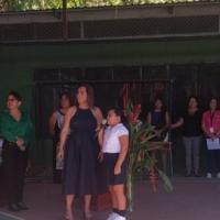 Inician las clases y es motivo de fiesta nacional