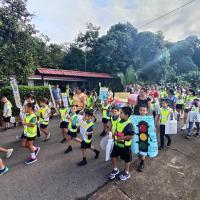 Comunidad educativa concientiza la protección y el bienestar del estudiantado a través del programa “Camino Seguro a la Escuela”