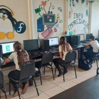 Estudiantes en prueba censal de inglés 