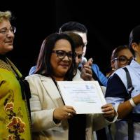 Estudiantes reciben su título de BEE