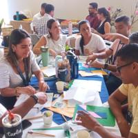 Cindeas realizaron conversatorio: Permanecer, la clave del éxito.