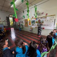 Asistentes de francés en aulas costarricenses