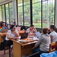 Asesoría y acompañamiento en uso de tecnología en las aulas