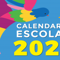 Foto muestra portada de calendario con un colibrí como símbolo de progreso
