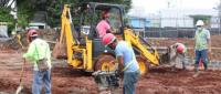 constructores con excavadora 