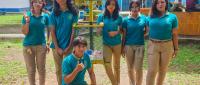 •	Proyecto educativo busca embellecer espacios •	Utilizan materiales reutilizados
