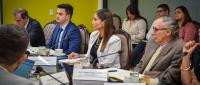 Comisión de la Educación Dual plantea acciones para propiciar inserción laboral de los estudiantes  •	Integrada por representantes de la administración pública, la academia, el sector productivo y los movimientos sociales  Como parte de la conmemoración del Día Nacional de la Educación Técnica, la Ministra de Educación Anna Katharina Müller Castro presidió la sesión de la Comisión Asesora y Promotora de la Educación y Formación Técnica Profesional Dual (EFTP Dual).