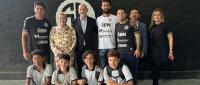 1650 estudiantes del Liceo de Pavas tendrán mejoras en su infraestructura gracias al apoyo del Club Deportivo Sporting FC.  Pintura de las instalaciones, mejoras en los techos y cielorrasos, ampliación en los servicios sanitarios, restauración de cinco aulas e iluminación de espacios, será parte de la intervención del inmueble. La inversión superará los $100 mil dólares, unos 52 millones de colones, e iniciarán en esta misma semana con los trabajos. Hannia Garro Rodríguez, directora del Liceo de Pavas comen