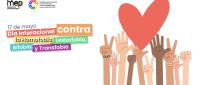 Se ilustra unas manos levantadas en lucha y con el corazón sobre ellas.