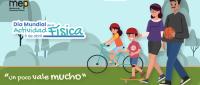 Niños y niñas, y adultos hacen ejercicios.