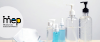 Imagen de productos de protección alcohol en gel y mascarillas.