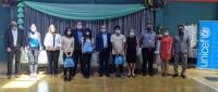 Entrega oficial de kits educativos para estudiantes migrantes