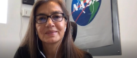 Sandra Cauffman estudió su primaria y secundaria en educación pública