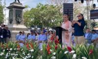 La Ministra de Educación expresó: “Que el ejemplo del humilde tamborilero alajuelense los inspire”.