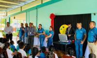 Funcionarios de la Dirección Regional de Pérez Zeledón realizan actividad en escuela indígena de su región