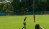 Nahomi es una apasionada del fútbol
