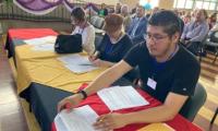 Arte estudiantil alegra regiones educativas