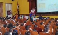 450 estudiantes de la Escuela Juan Rafael Mora Porras participan del “lavatón” y concientizan sobre la Semana de la Salud Bucodental