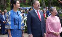 Fotografía Presidente, Ministra de Educación y Primera Dama