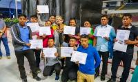 Miles de personas recibieron su título en la graduación más grande de la historia de Costa Rica