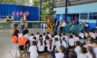  Escuela Ciudadelas de Pavas se une al escuadrón Anti-Dengue