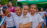 Estudiantes de escuela Matías Duarte contarán con nuevas instalaciones para seguir construyendo su futuro