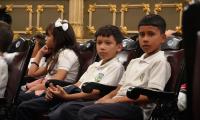 Más de 10.000 estudiantes navegan por un Caminito del Mar en el Teatro Nacional