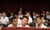 Más de 10.000 estudiantes navegan por un Caminito del Mar en el Teatro Nacional