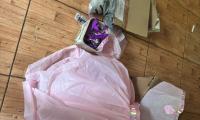 Escuela hace pasarela de modas con basura