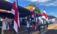 Abanderados inauguran el curso lectivo 2022.