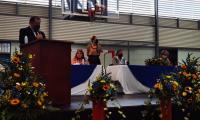 Hombre da discurso. 